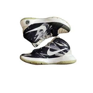 Nike KD Trey 5 III Black & Gray Mid Basketball Shoe